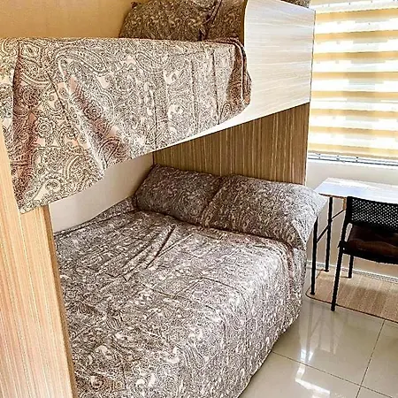 Comfy Condo Near Ayala & It Park